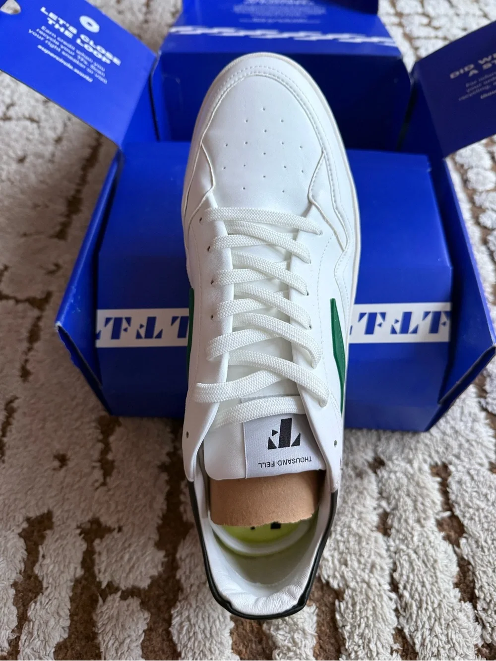 NIB! Thousand Fell Wht, Blk & Green (Stain/Odor Resistant!) Court Sneakers, 11M
